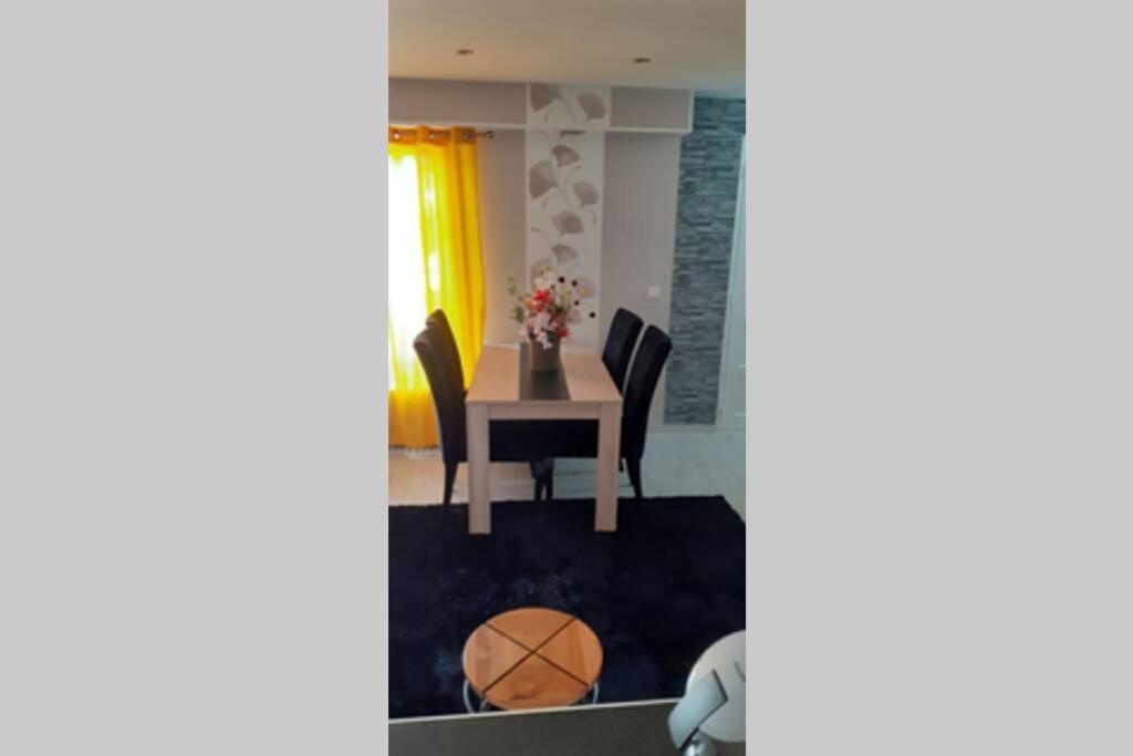Charmante Petite Maison Charleville-Mezieres Bagian luar foto